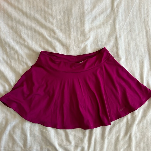 Nike Dri-Fit Athletic Skirt/Skort - Picture 3 of 9